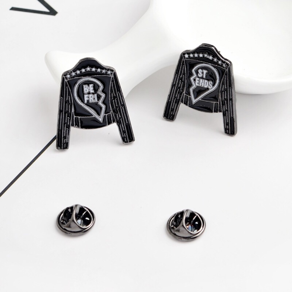 2pcs Best-Friend Cool Leather Jacket Enamel PinSet - Picture 4 of 6
